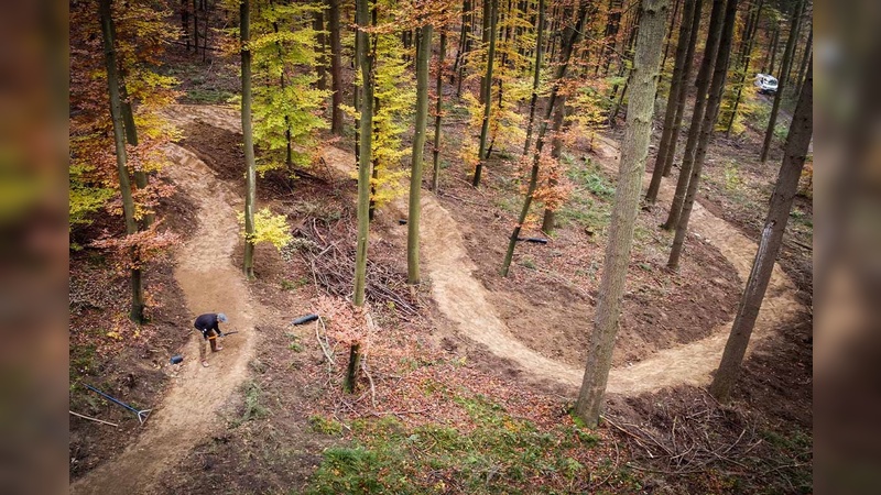 Das Unternehmen unterstützt Trail-Projekte finanziell