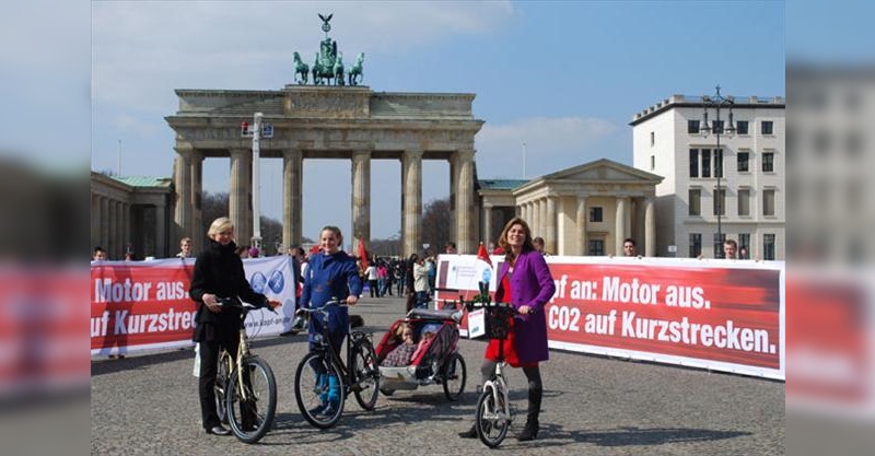 Mit prominenten Zugpferden startete die Kampagne im Frühjahr 2009 in  Berlin