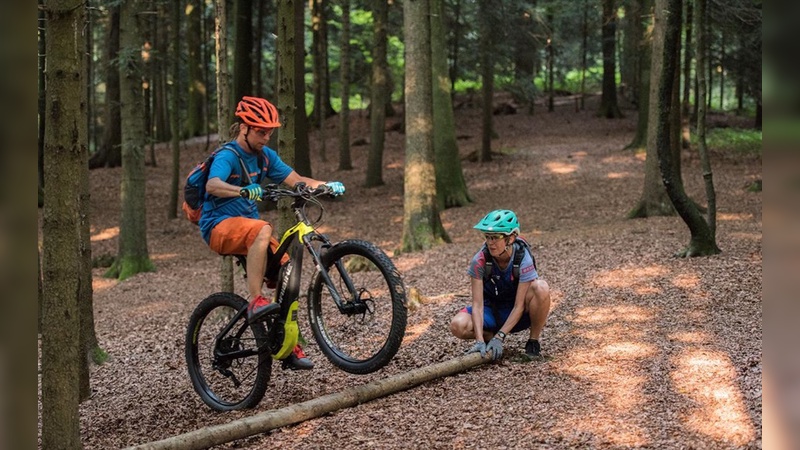 E-MTB-Schulung bei Swiss Cycling. E-MTB-Schulung bei Swiss Cycling.