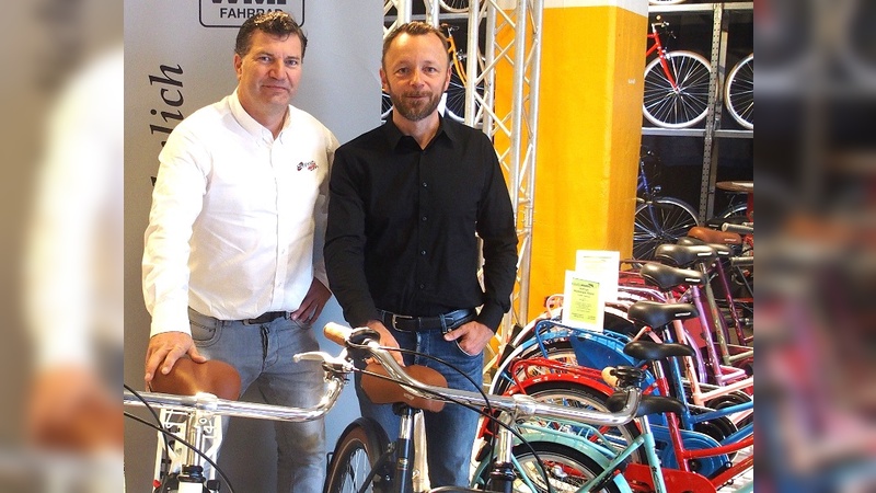 Axel Böse (links) und Matthias Wittich bringen die Bike-Ordertage in den Süden.
