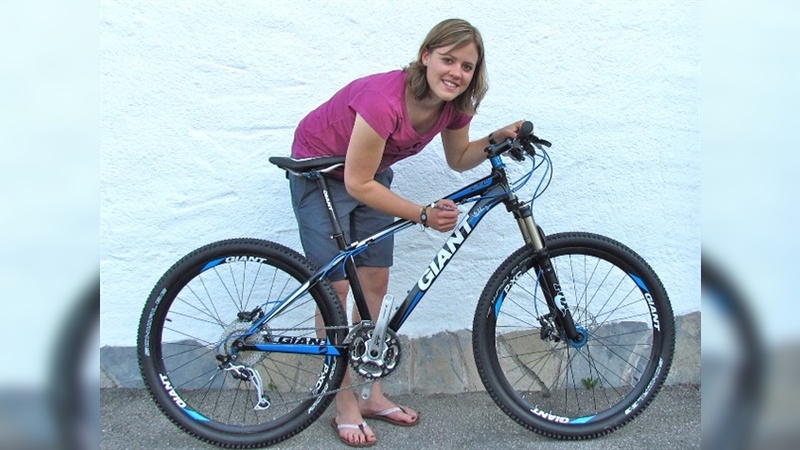 Handsigniert von einer Weltmeisterin - Charity-Bike von Giant