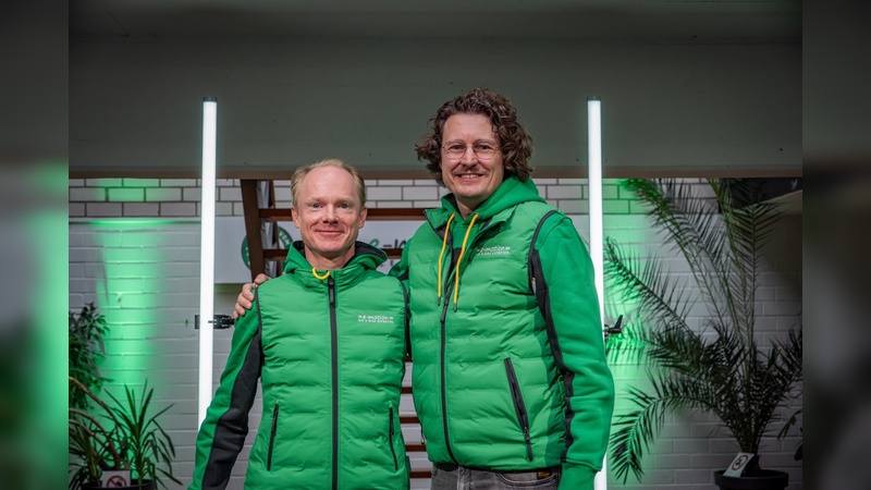 Foto: E-Motion - Halten künftig die Fäden in der Hand: Marc Platten (rechts) und Neuzugang Dr. Georg Altenkirch Foto: E-Motion - Halten künftig die Fäden in der Hand: Marc Platten (rechts) und Neuzugang Dr. Georg Altenkirch