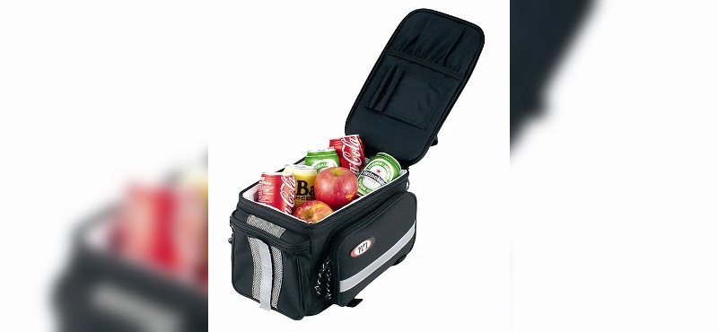 Die Fahrradgepäcktasche "Rack Bag" ist ein idealer Begleiter im Sommer.