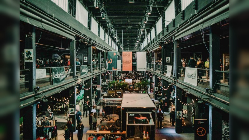 Motorwerk Berlin ganz im Zeichen des Fahrrads.