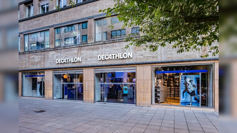 Foto: Decathlon - neue Filiale in der Stuttgarter Innenstadt hat seit einigen Tagen geöffnet. Foto: Decathlon - neue Filiale in der Stuttgarter Innenstadt hat seit einigen Tagen geöffnet.