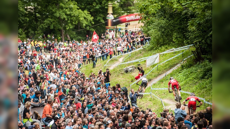 Wenn die internationalen MTB-Profis in Albstadt um Medaillen kämpfen. lockt dies regelmäßig auch viele Zuschauer an.