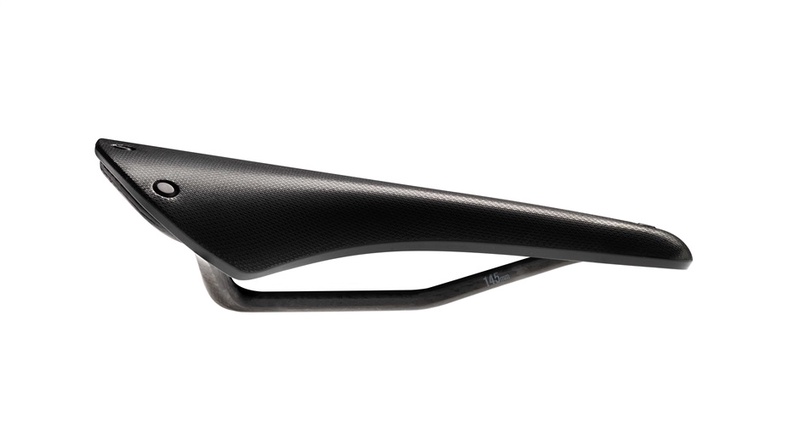 Der Cambium C13 All Weather Standard in schwarz.