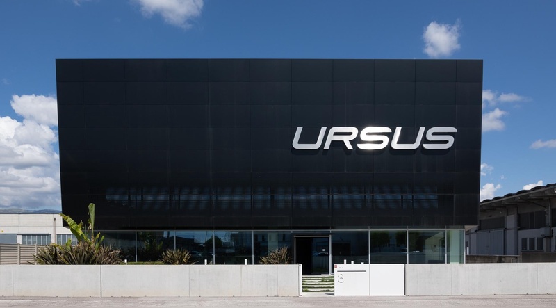 Foto: Ursus - Firmensitz in Rosa