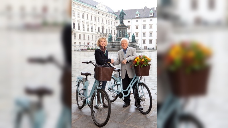 Petra Schminke mit Hademar Bankhofer in Wien