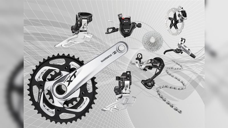 Für 2012 bekommt die XT-Gruppe eine neue zeitgemäße Optik und einige technische Updates. Für 2012 bekommt die XT-Gruppe eine neue zeitgemäße Optik und einige technische Updates.