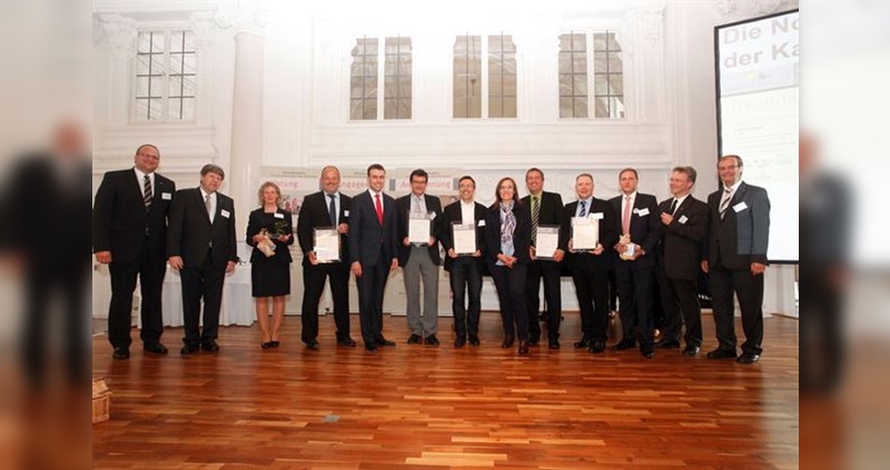 Vertreter der nominierten Unternehmen, darunter Paul-Lange-Mann Konrad Weyhmann. Vertreter der nominierten Unternehmen, darunter Paul-Lange-Mann Konrad Weyhmann.