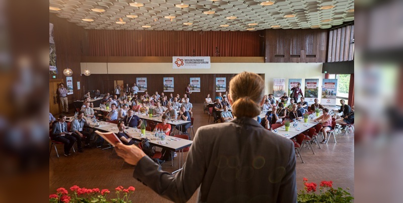 Bundesgesundheitsminster Jens Spahn eröffnete den MTB-Tourismuskongress