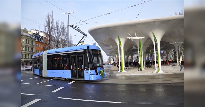 An MVG-Stationen wie der Münchner Freiheit sollen künftig Fahrräder ausgeliehen werden können.