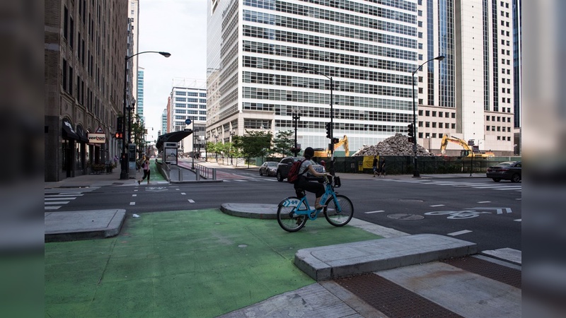 Geschützte Kreuzung für Radfahrer in Chicago