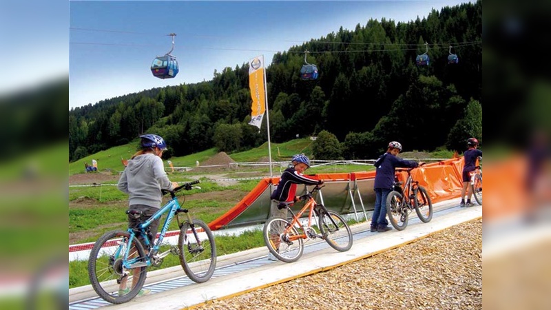 Der Ausflug in den Bikepark wird immer mehr auch zum Familienerlebnis.