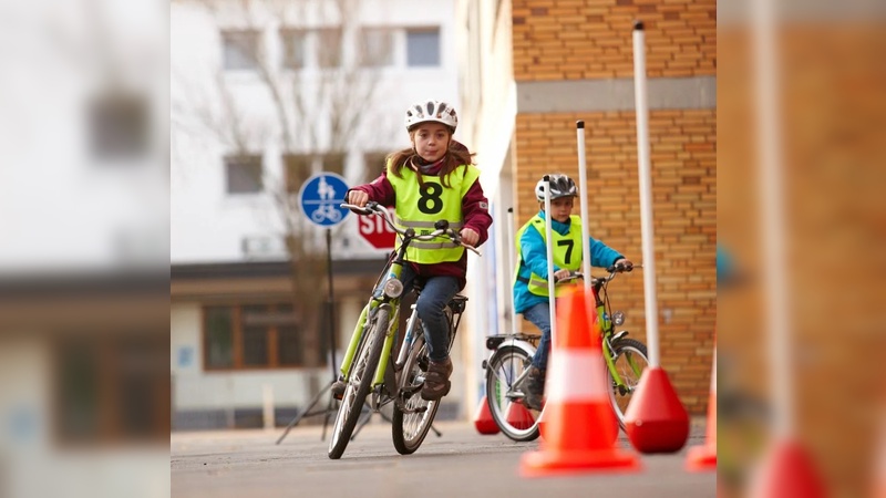 Die Fahrradausbildung an den Schulen soll auf die Sekundärstufe ausgeweitet werden.