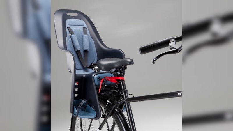 Decathlon ruft Fahrrad-Kindersitz zurück.