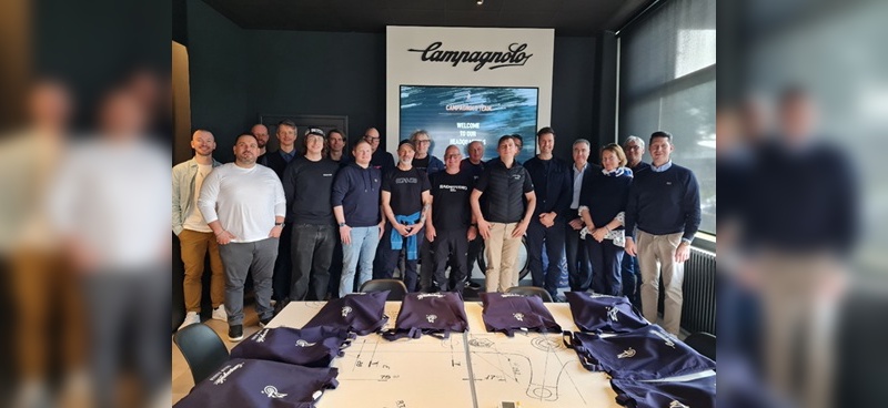 Foto: Hartje - Ausgewählte Fachhändler aus Deutschland und Österreich besuchten die Campagnolo-Firmenzentrale in Vicenza. 