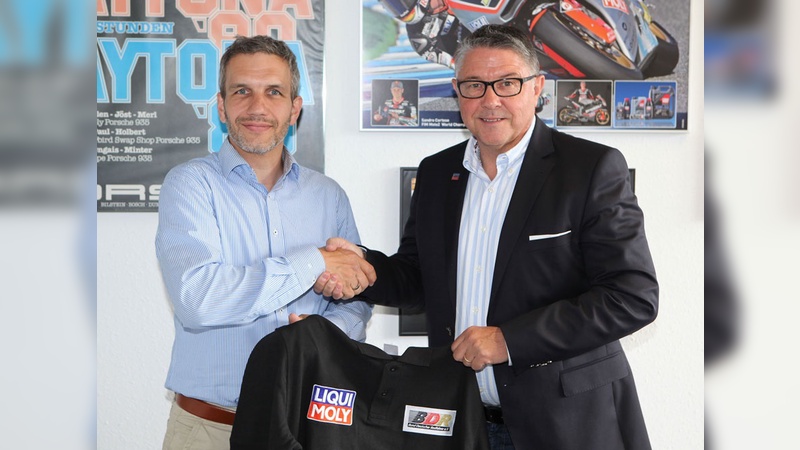 Andreas Götz, Referent Marketing und Kommunikation beim BDR (links) und Peter Baumann, Marketing-Leiter Liqui Moly