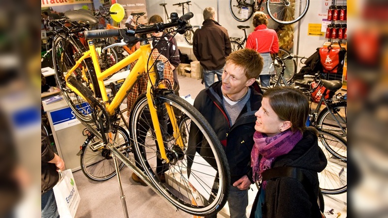 Das Thema Fahrrad ist beim Bremer Publikum sehr populär, wie auch der langjährige Erfolg der Messe Fahrrad.Markt.Zukunft. zeigt. Aber 2011 steuert die beliebte Veranstaltung nun auf eine neue Zukunft zu.