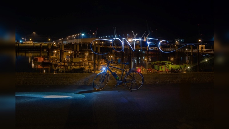 Hartje mit Lichtneuheiten bei der Zuberhörmarke Contec.