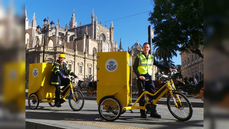 In fünf Metropolen testet die spanische Post Correos die E-Bikes mit deutschen Motor.