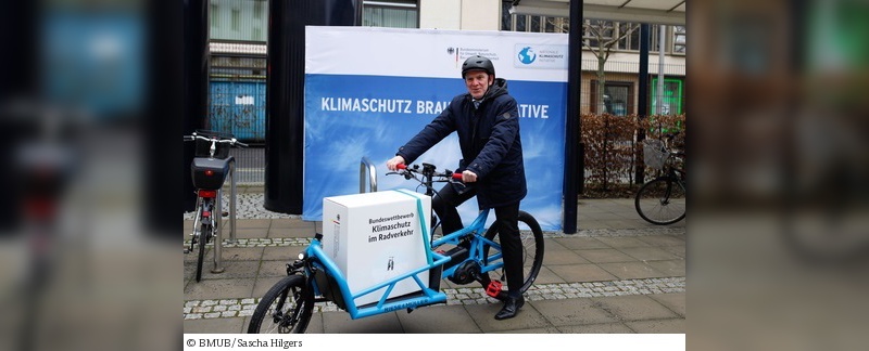 Staatssekretär Jochen Flasbarth eröffnet den Wettbewerb.