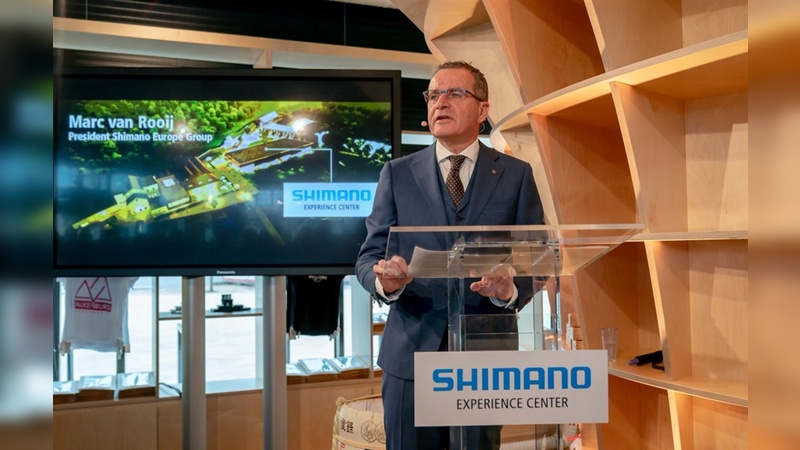 Mark van Rooij eröffnete das Shimano Experience Center