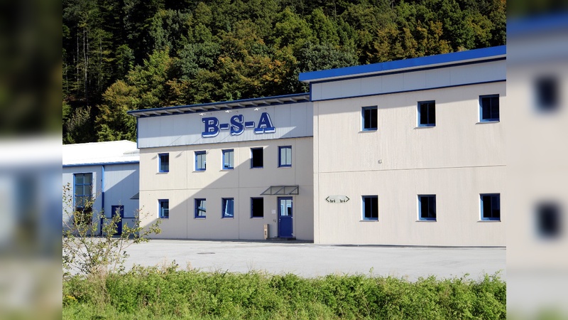 Die Helmproduktion bei BSA in Obernzell schließt Ende 2024