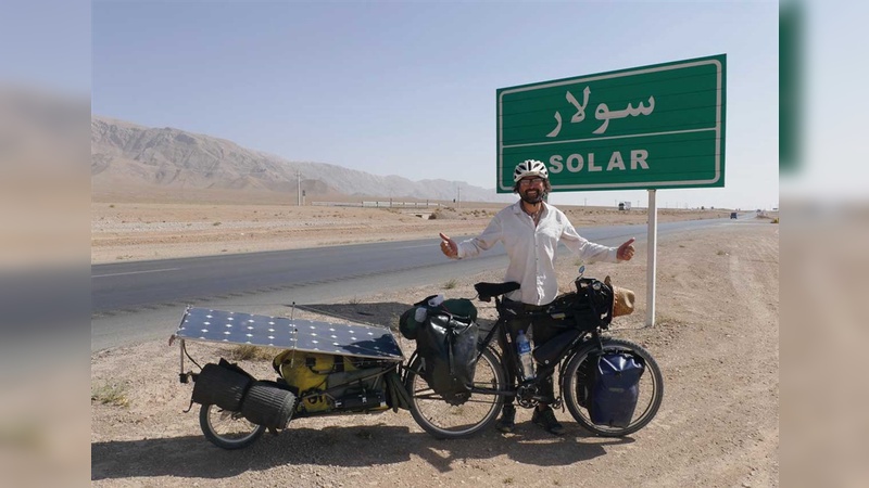 Solarstrom scheint für viele die rettende Lösung aus dem Reichweiten-Dilemma. Aber ganz so einfach ist es nicht.