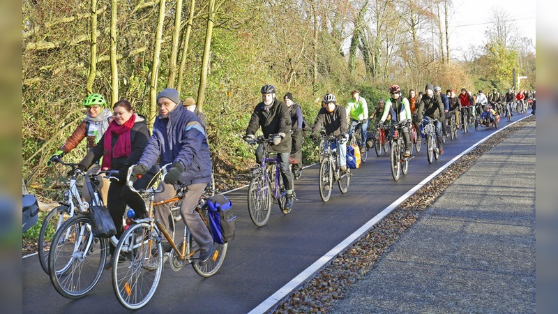 Die Eröffnung der ersten Teilabschnitte des Radschnellwegs RS1 hat im vergangenen November ein großes Interesse geweckt.