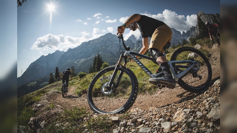 Andalo und das Dolomiti Paganella Bike-Resort bieten einen idealen Rahmen für ein Event für die Fahrradpresse. Andalo und das Dolomiti Paganella Bike-Resort bieten einen idealen Rahmen für ein Event für die Fahrradpresse.