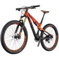 Mit nur 12,3 kg Gewicht rollt das Scott Genius 700 Tuned Plus trotz breiter Reifen ohne Übergewicht auf die Trails.