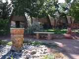 Das zu Sedona Bike&Bean gehörende Red Agave Resort bietet neun Chalets (Bild) für jeweils fünf Personen sowie fünf Studios für jeweils zwei Personen. Ein Pool sorgt für die richtige Erfrischung nach dem Trailride.