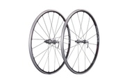 Neuer Tubeless-Dura-Ace-Laufradsatz