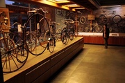 Meilensteine in der Fahrradentwicklung - zu sehen im Marin Museum of Bicycling