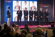 Teampräsentation in Bahrain