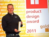 Den Award nahm Evert-Jan Haarhuis, Product Coordinator Shimano Europe B.V.,  entgegen.