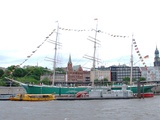 Location mit Symbol-Charakter: Nach seiner Mitgliederversammlung feierte der ZIV auf der Windjammer Rickmer Rickmers.