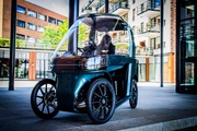 Auto oder E-Bike? Keines von beidem, aber irgendwo dazwischen. 