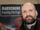 Bei Manuel Bär und seinen handgefertigten Radschuhen geht die Preisliste bei 1700 EUR los