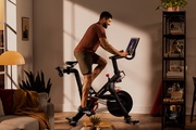 Peloton will stärker Produkte über Amazon verkaufen.