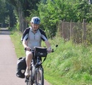 Wilfried Nietschke ist auf dem Weg zur Arbeit, aber auch in der Freizeit viel mit dem Pedelec unterwegs.