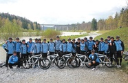 Der TSV 1860 München fährt künftig auf Additive Bikes ab.