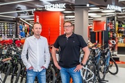 Storemanager Andreas Fleischanderl und Verkaufsleiter Peter Reumann.