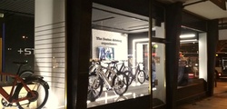 Stromer zeigt mit einem Concept Store Präsenz in der Schweiz.