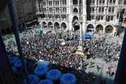 Der Marienplatz vor dem Müchner Rathaus war fest in der Hand der Biker