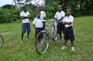 Wheels 4 Life bringt Fahrräder in die ärmsten Länder der Erde