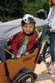 Zur Kita, zum Spielplatz ... Viele Kinder lieben die Fahrt im Cargobike