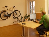Philip Douglas und seine Simpel GmbH verbinden Fahrrad und Internet
